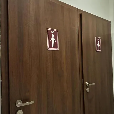 ホステル Absynt *