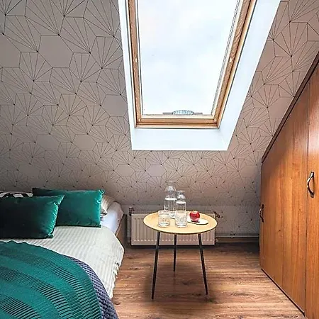 Absynt Hostel