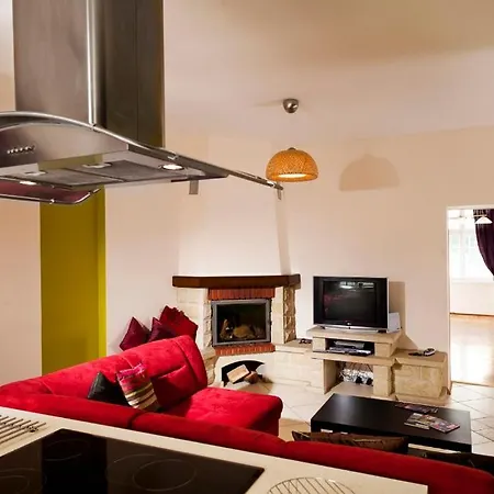 Hostel Absynt