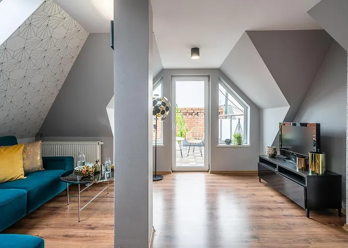 Absynt Хостел *